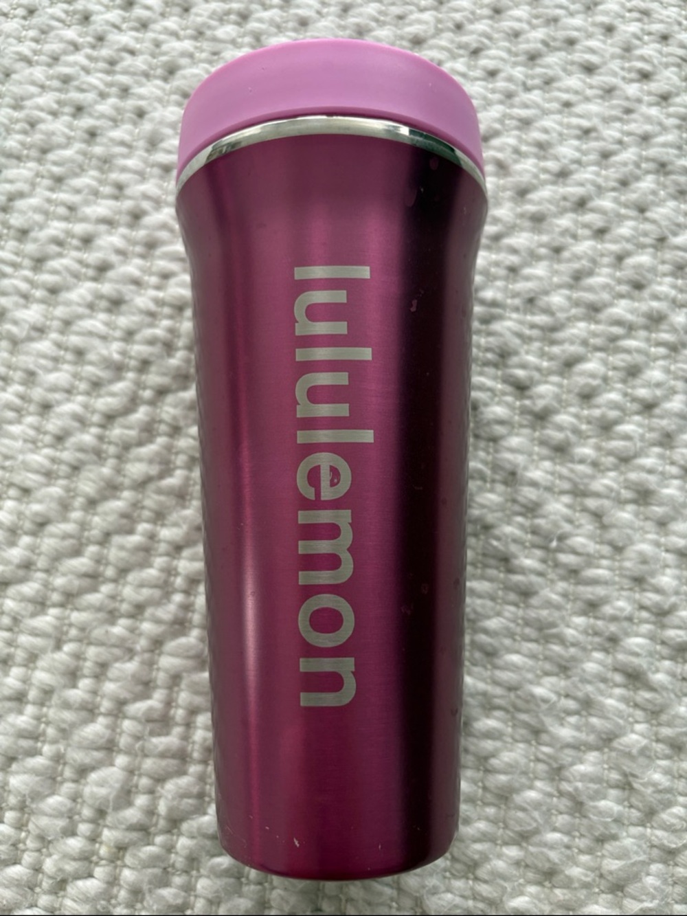 lululemon athletica Metallic Magenta Travel Tumbler with Pink Lid